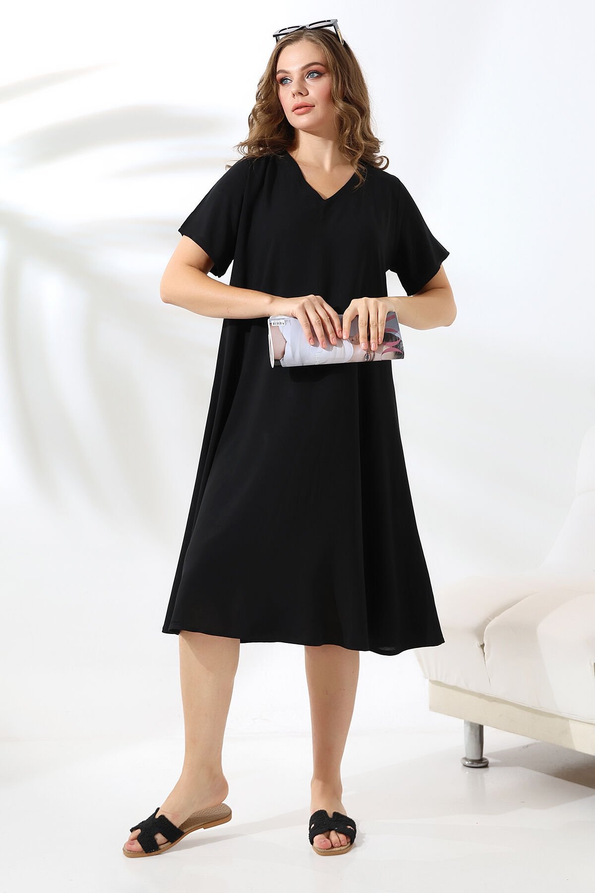 Likapa Yazlık Büyük Beden Viskon  V Yaka Kısa Kol Elbise 2688 S - DÜZ SİYAH