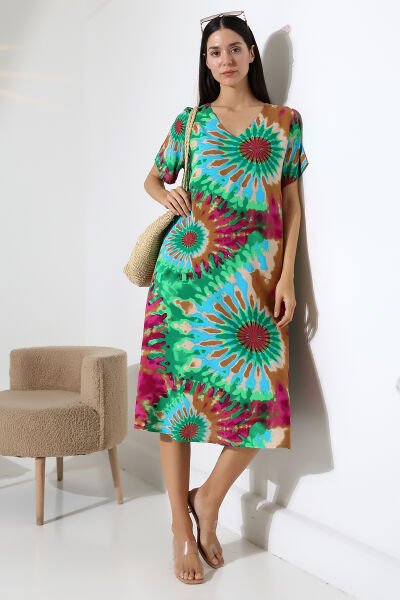Likapa Yazlık Büyük Beden Viskon  V Yaka Kısa Kol Elbise 2688 BATİK DESEN - XL