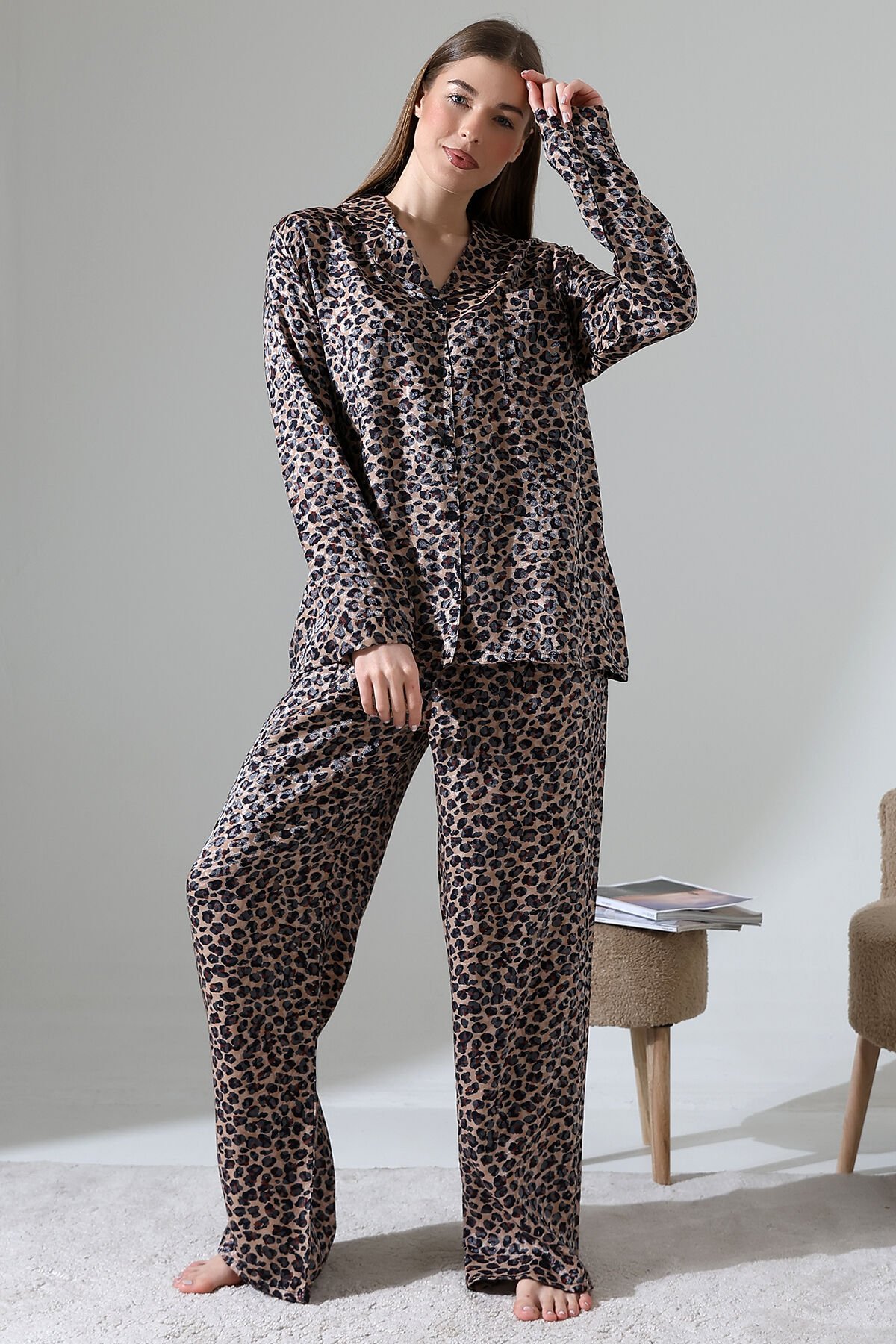 LİKAPASHOP VİSKON JAKARLI UZUN KOL PİJAMA TAKIMI K-LEOPAR - L