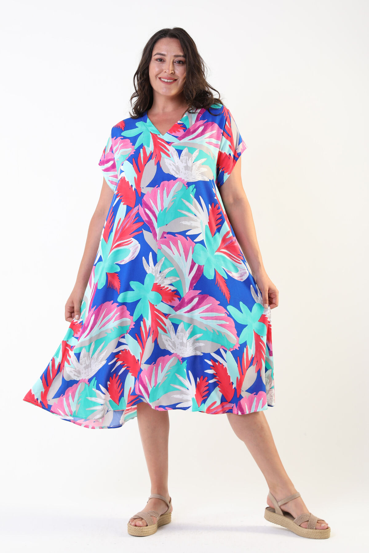 Likapa Yazlık Büyük Beden Viskon  V Yaka Kısa Kol Elbise 2688 MAVİ YAPRAK - L