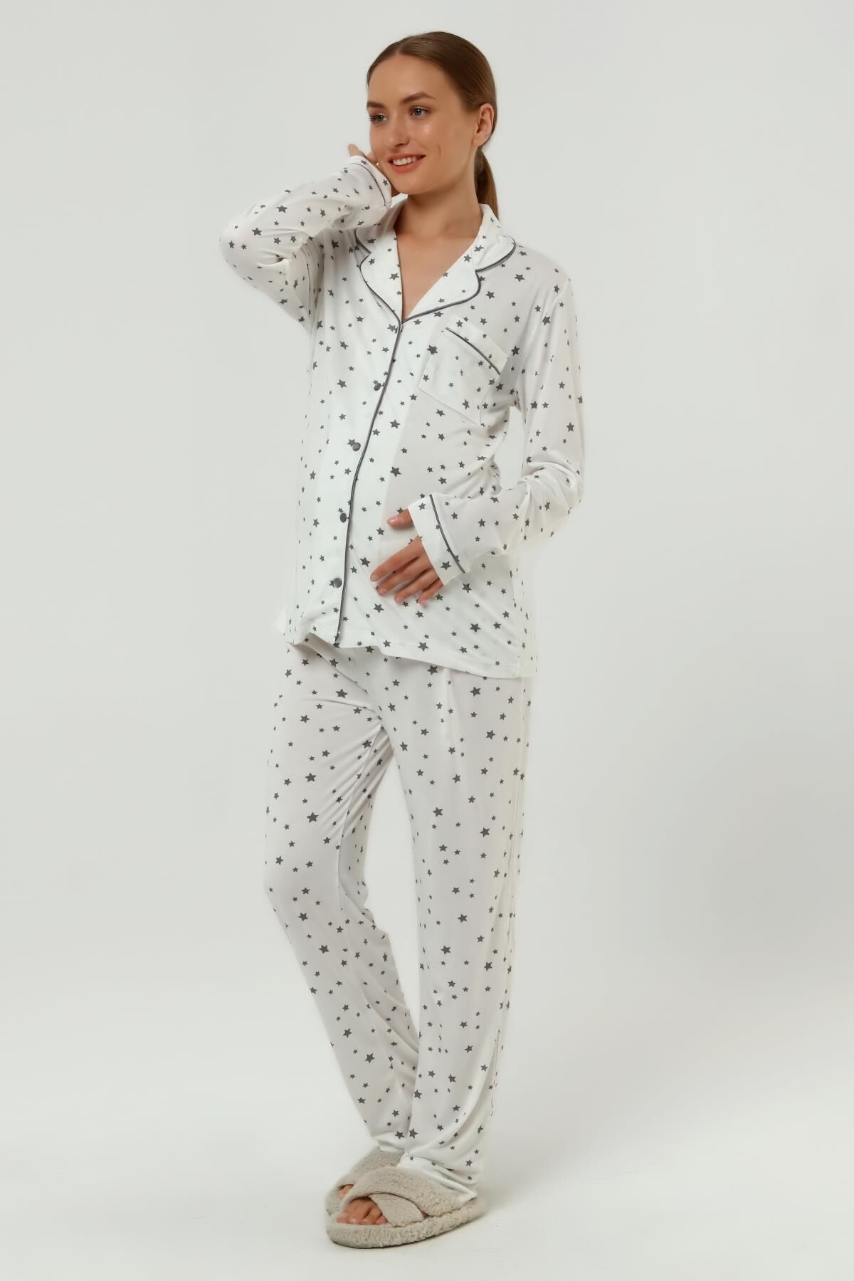Önden Düğmeli Hamile Lohusa MEVSİMLİK UZUN KOL PİJAMA TAKIMI Ekru Gri Yıldız - M