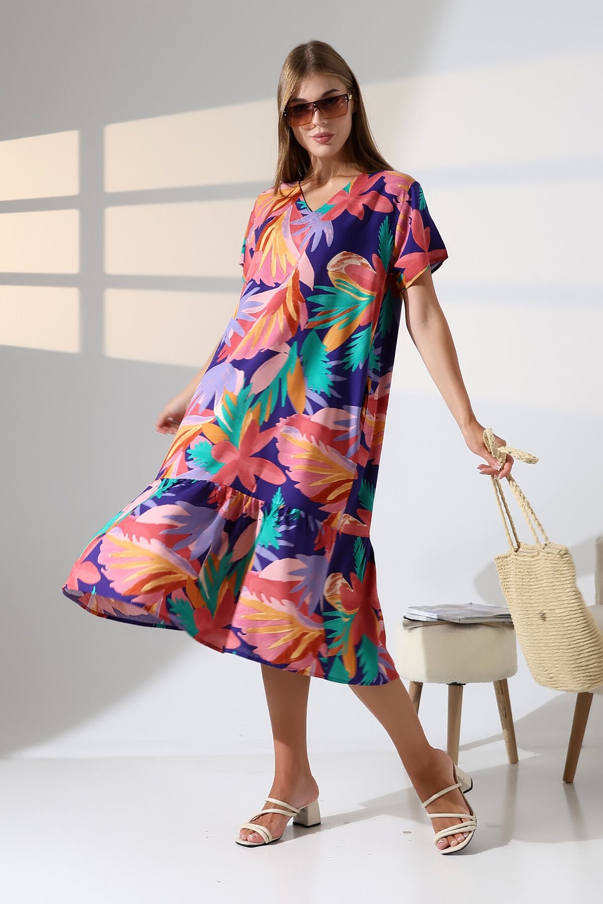 LİKAPASHOP VİSKON FIRFIRLI BÜYÜK BEDEN ELBİSE PEMBE ÇİÇEK - XL