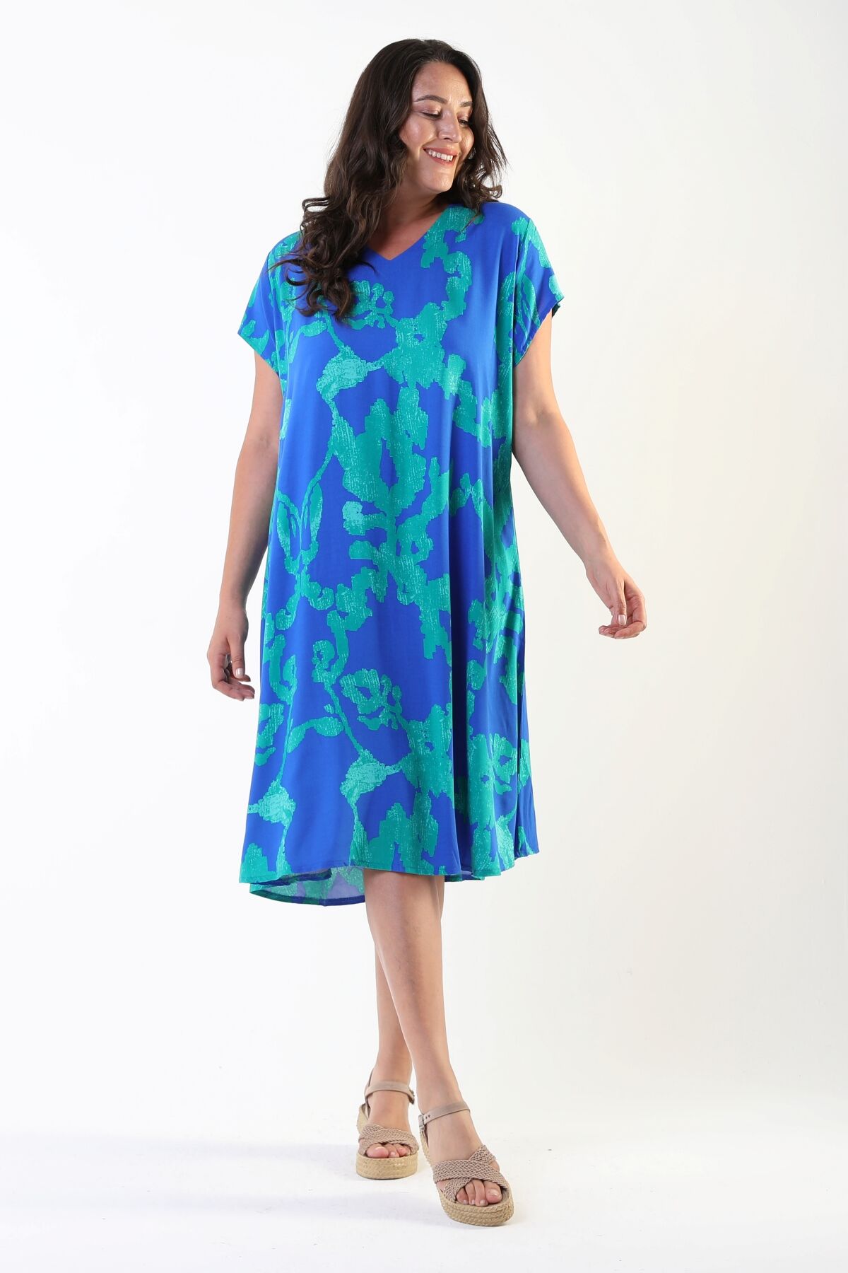 Likapa Yazlık Büyük Beden Viskon  V Yaka Kısa Kol Elbise 2688 MAVİ ŞAL - M