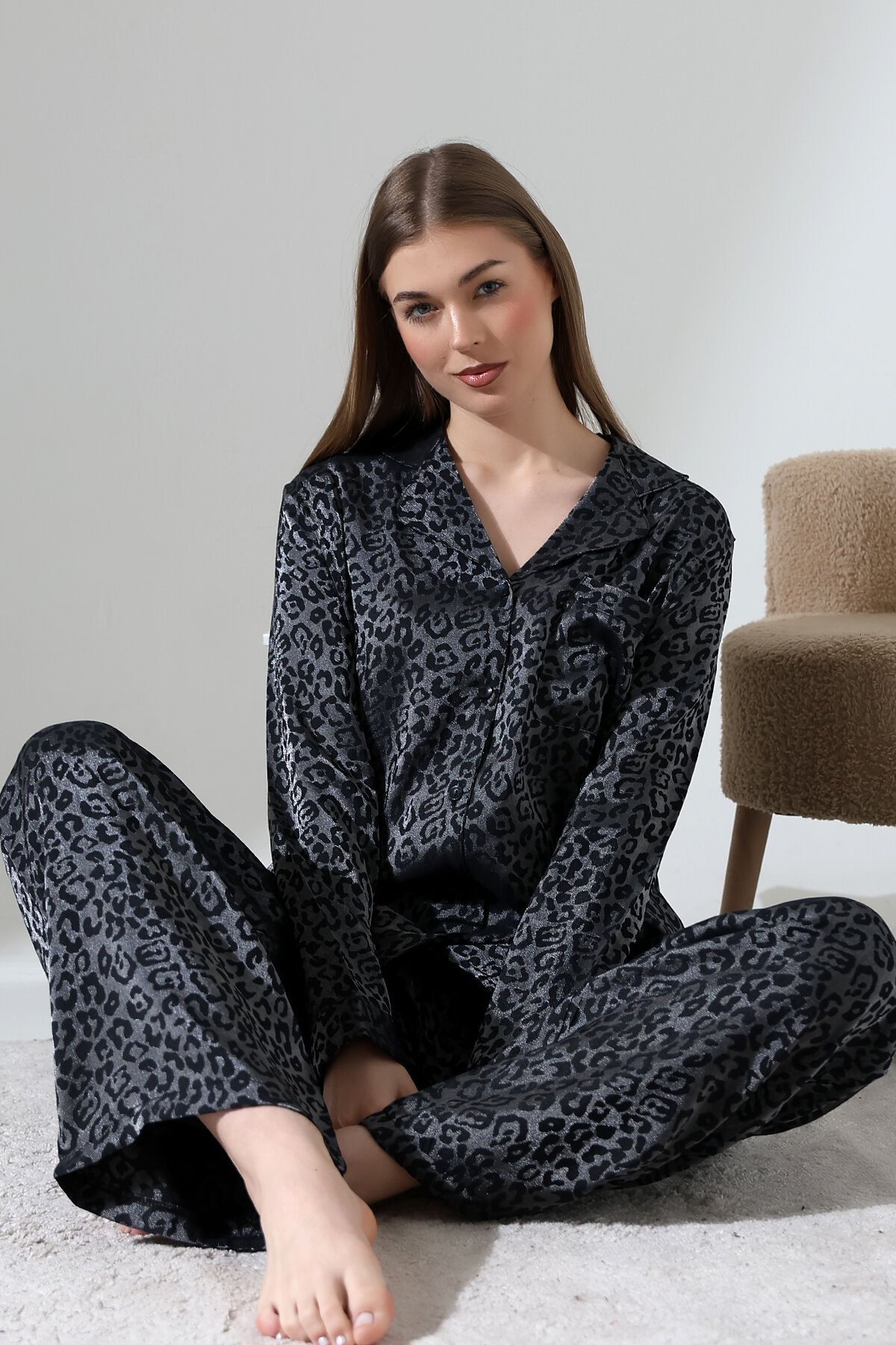 LİKAPASHOP VİSKON JAKARLI UZUN KOL PİJAMA TAKIMI SİYAH - M