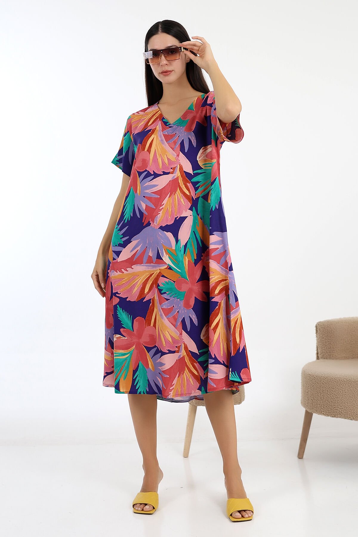 Likapa Yazlık Büyük Beden Viskon  V Yaka Kısa Kol Elbise 2688 PEMBE ÇİÇEK - 2XL